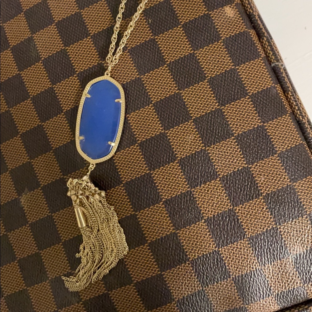 Kendra Scott long periwinkle necklace